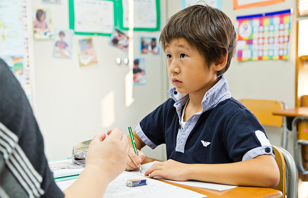 The children are encouraged to try more difficult tasks based upon the mathematics and science ability gained in grades 1-3.