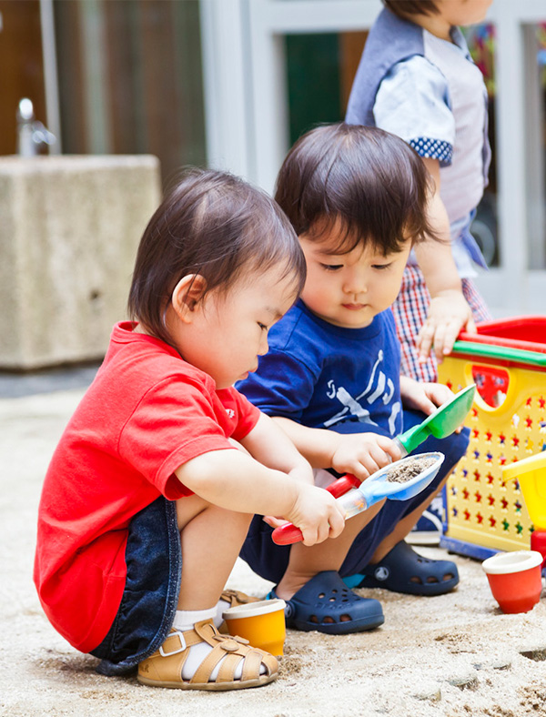 Establishing the Foundations for Growth "Play Group 1 year old"