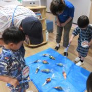 子どもたちが夢中で学ぶ夏のプログラム